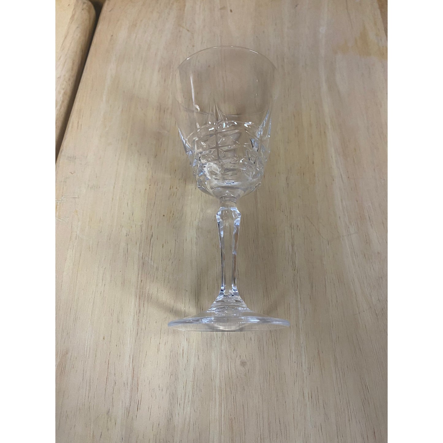 Chateaudun 6 3/8” Wine Glass by Cristal D’Arques - Durand