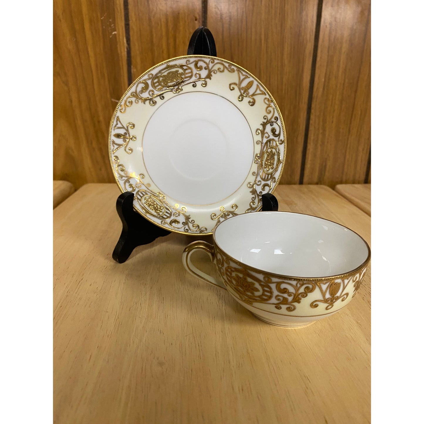 Noritake Gold Christmas Ball Tea Cup & Saucer Set