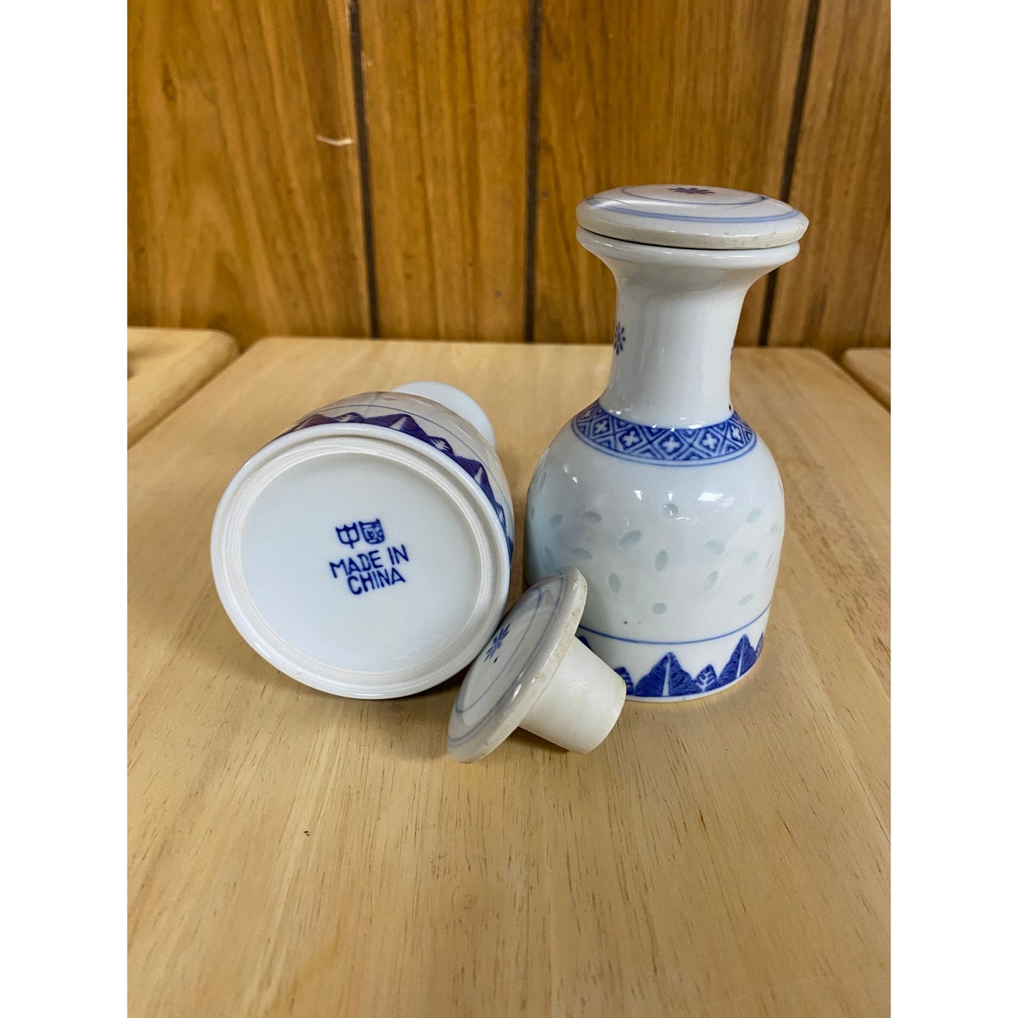 Set of Sake Bottles w/ Lid