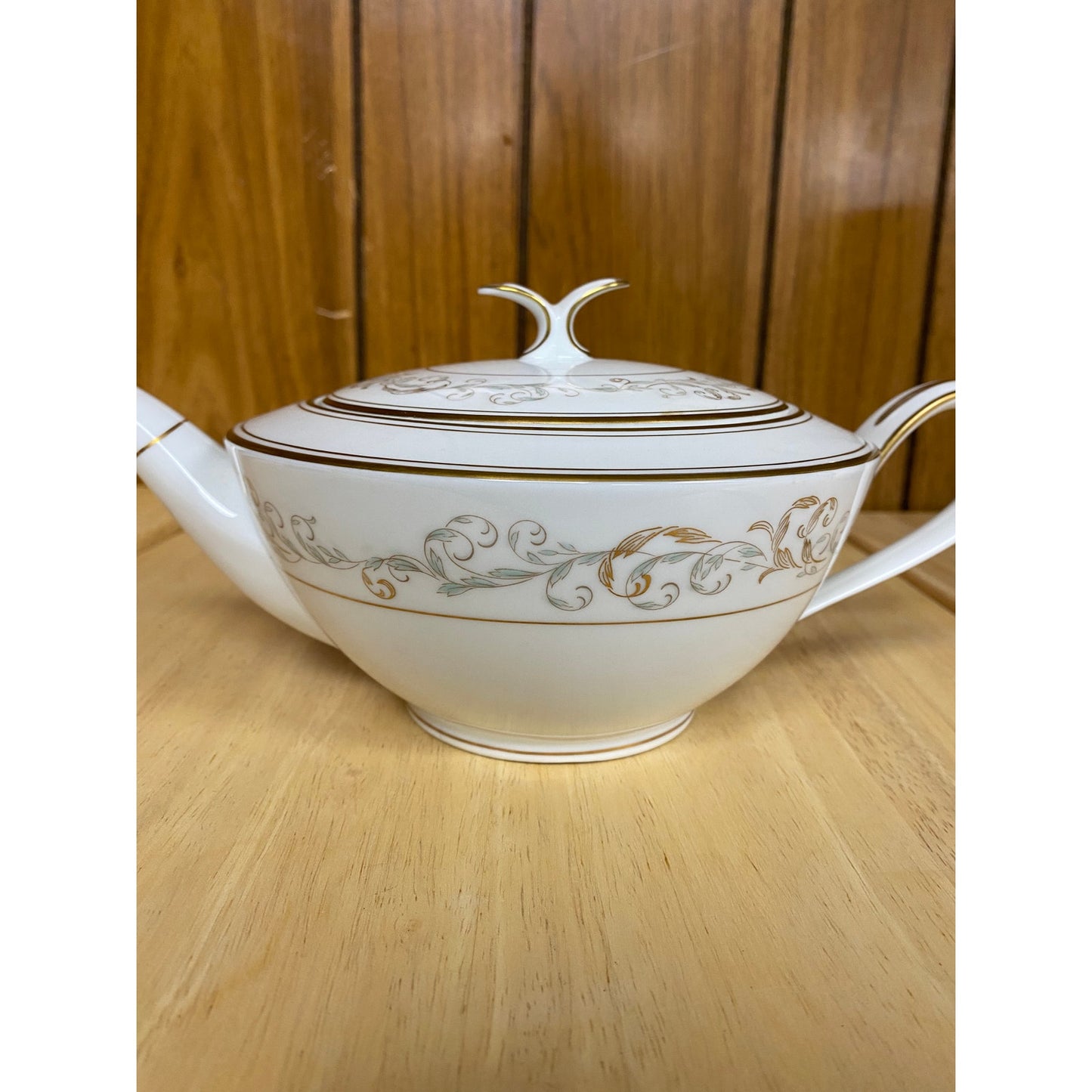 Stanwyck by Noritake Teapot