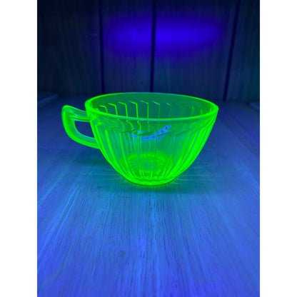 Sierra Green by Jeannette Flat Bottom Tea Cup