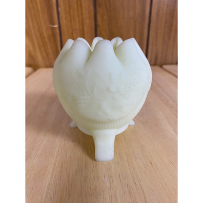 Vintage Fenton Custard Satin Vase