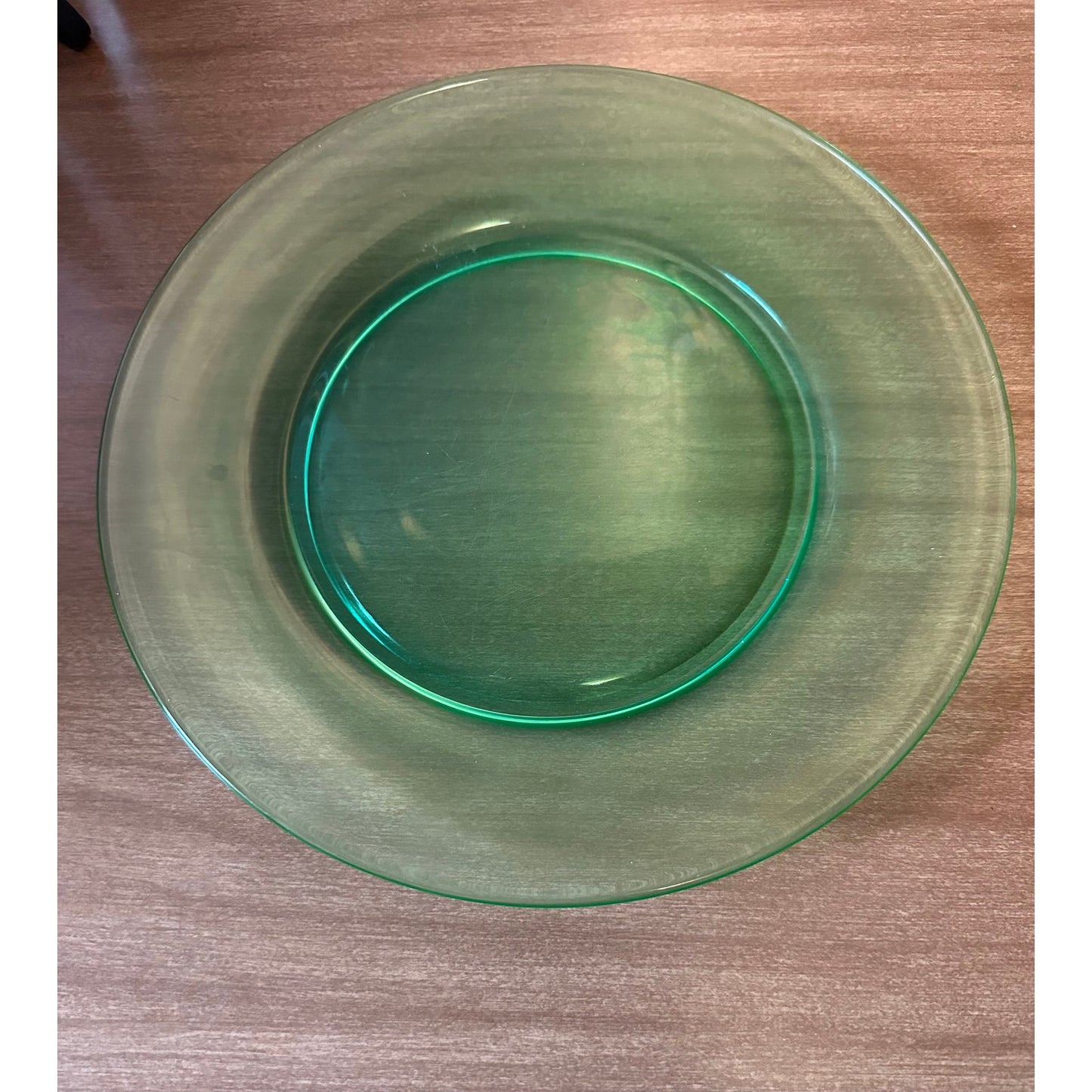 Vintage 9 1/2” uranium glass plate