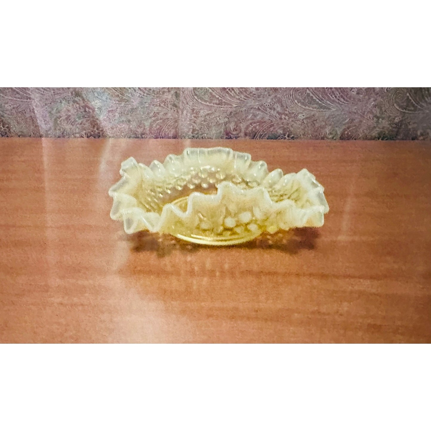 Vintage Fenton hobnail uranium glass candy dish/ trinket tray