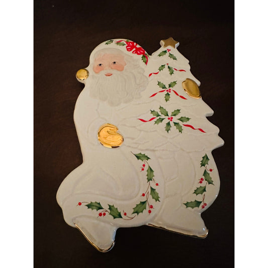 Vintage holiday Santa collection by Lenox trivet