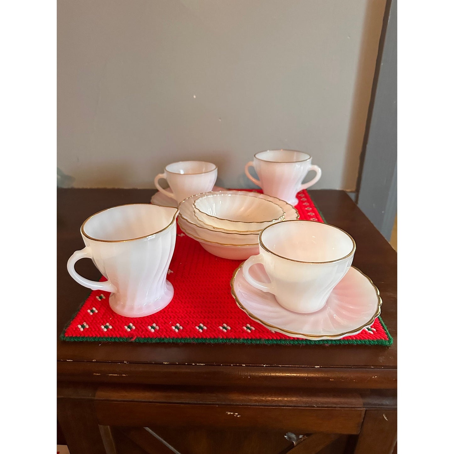 Vintage Anchor Hocking Milk glass with gold rim set