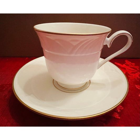 Vintage golden sand dune by Lenox footed teacup and saucer