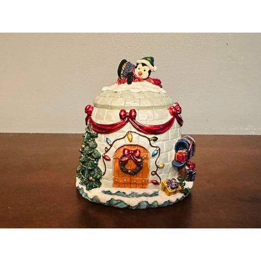 Vintage igloo/snow globe Christmas accent