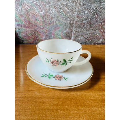 Vintage Anchor Hocking Fire king oven ware tea, cup and saucer