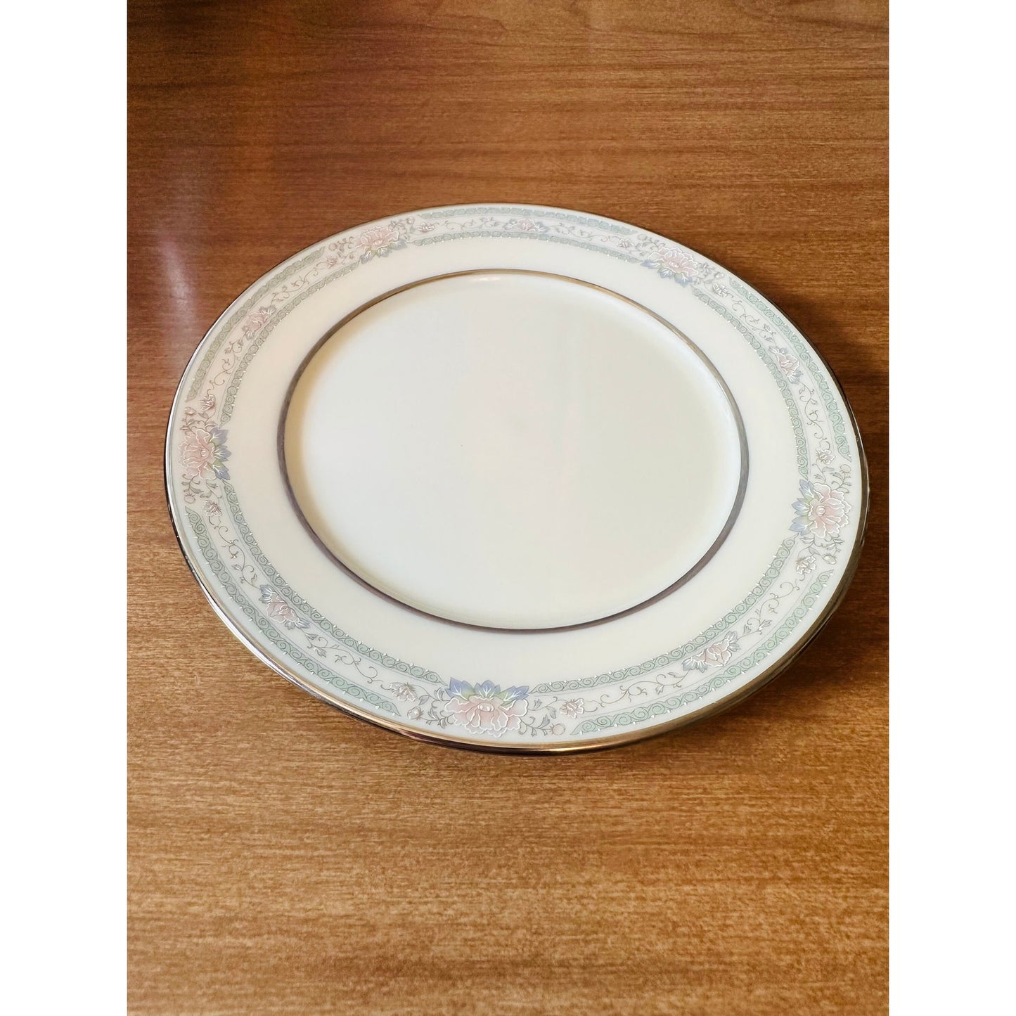 Vintage 6 1/2” Bread and Butter plate Charleston by Lenox