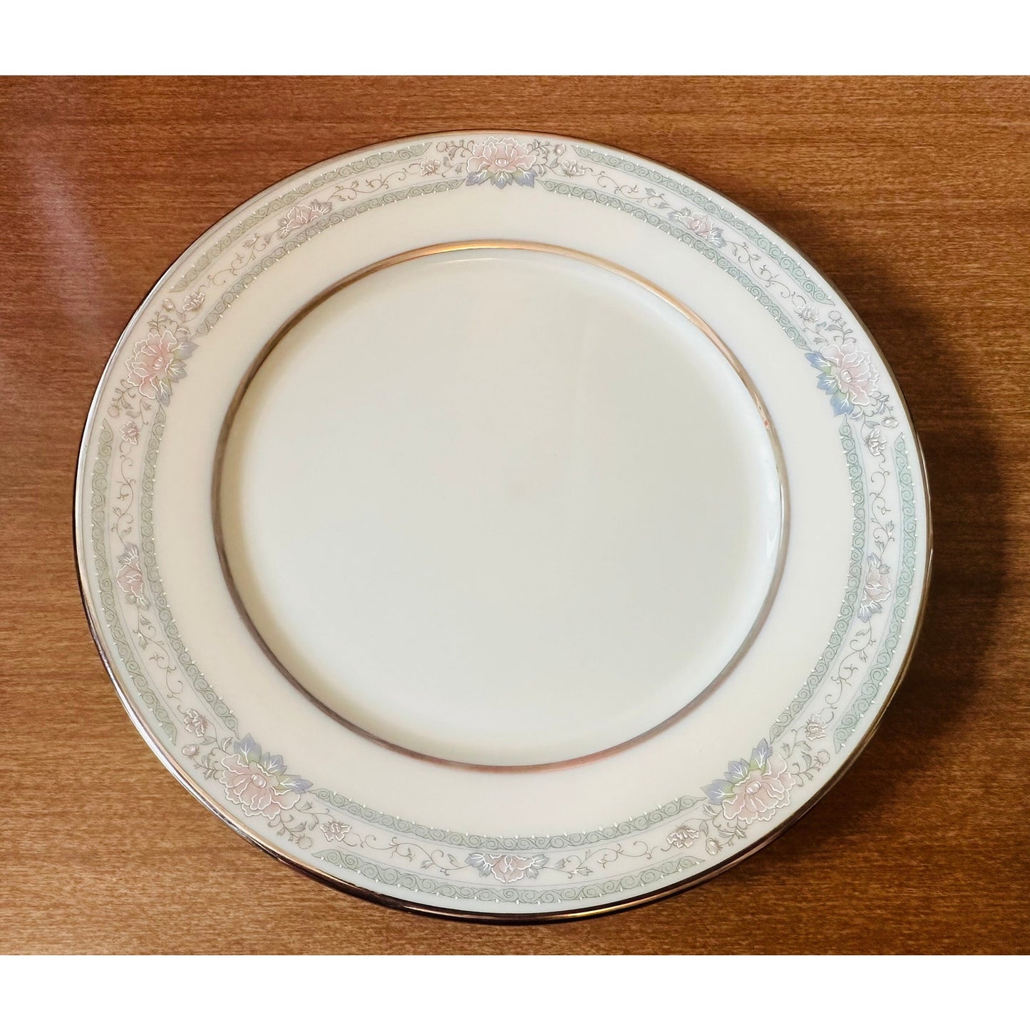 Vintage 6 1/2” Bread and Butter plate Charleston by Lenox