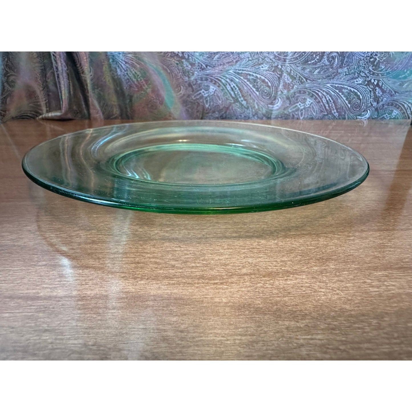 Vintage 7 3/8” uranium glass plate