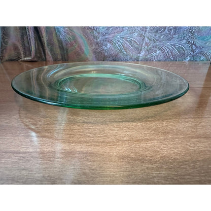 Vintage 7 3/8” uranium glass plate